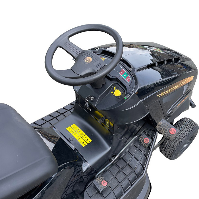 BLACK-EDITION®-PRO-225-92-Twin-H-Rasentraktor-5 (1)