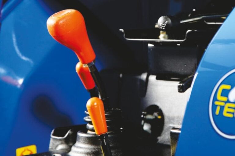 Solis-26-9-9-Traktor-12